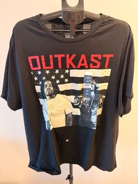 Black OutKast Band Graphic Tee - Men’s Band Shirt